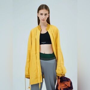 JNBY Drawstring detail Graffiti Jacket size S 
*very oversized.can fit up to L)